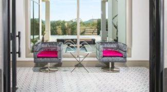 The Art of Green: Elevating Spaces With Sculptural Plant Containers Featured Image