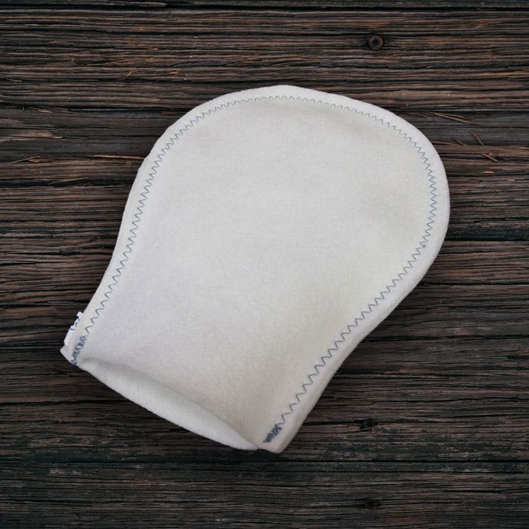 Mega Paws Plant Cleaning Mitten