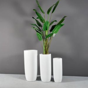 Jay Scotts Fiberglass Saint Tropez Tapered Round Planter (12