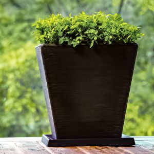 Crescent Garden Square Plant Saucer